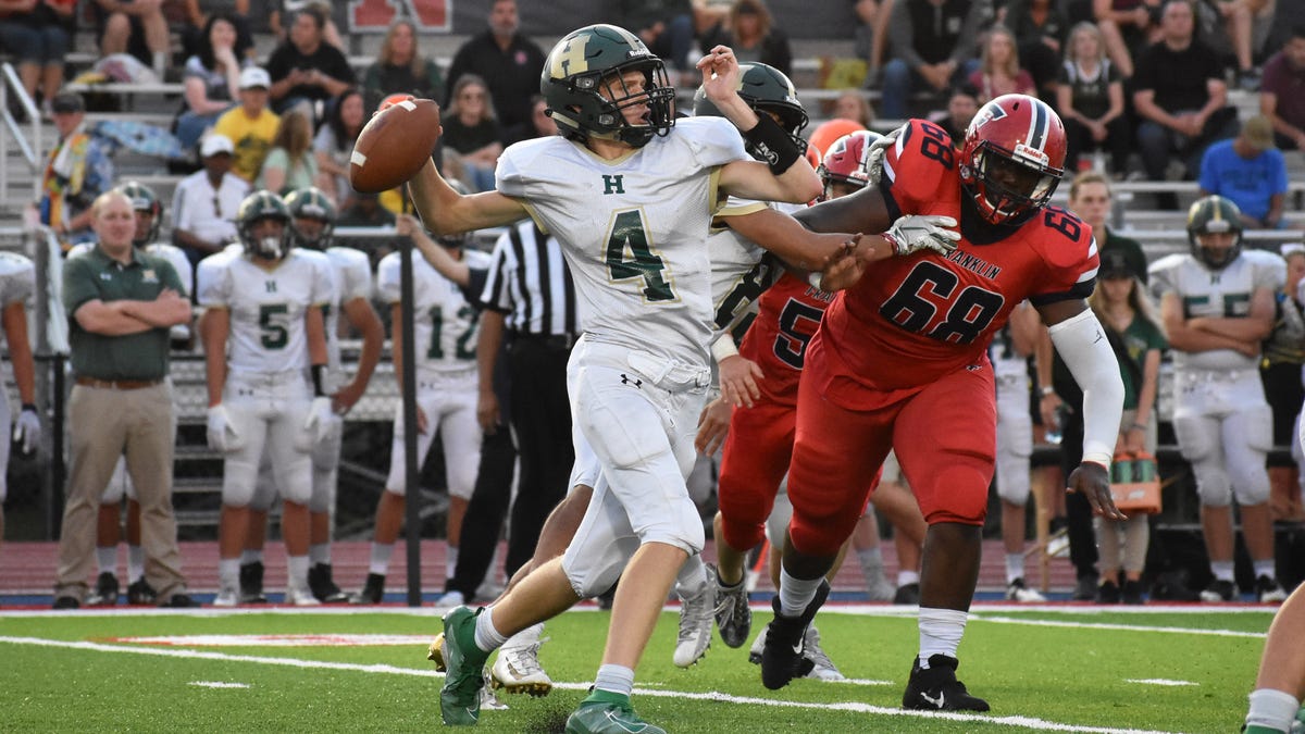 Livonia Franklin Qb Has Another Big Game Vs Howell