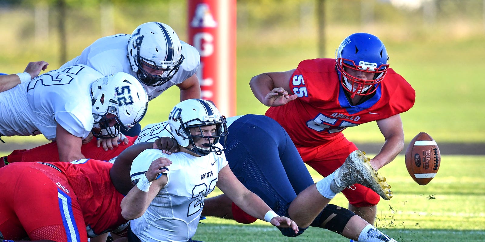 Apollo Football Uses Big Plays To Beat St Francis 31 24