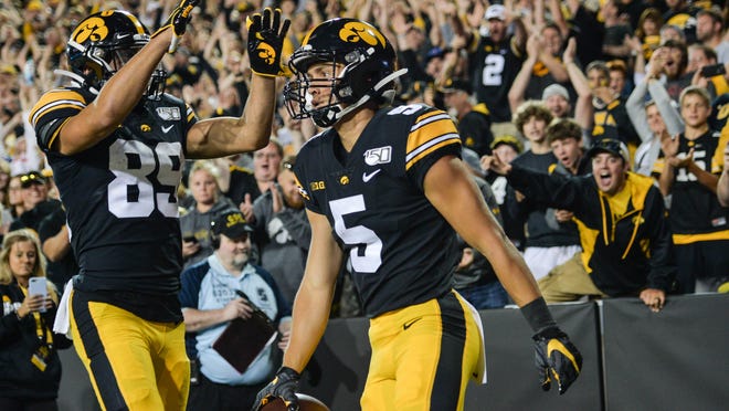 Ncaa Football Rankings Iowa State Punished For Uni Scare