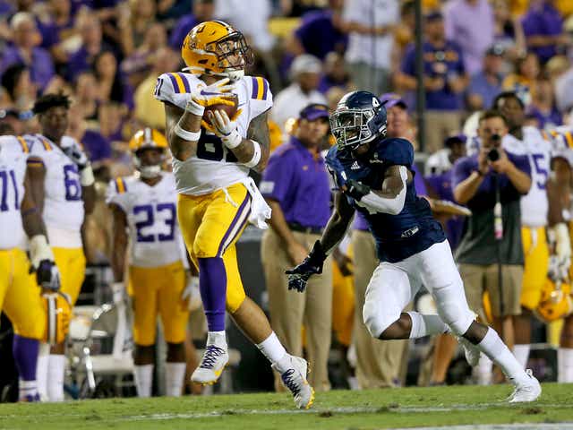 Thaddeus Moss 5 Facts About The Lsu Football Tight End