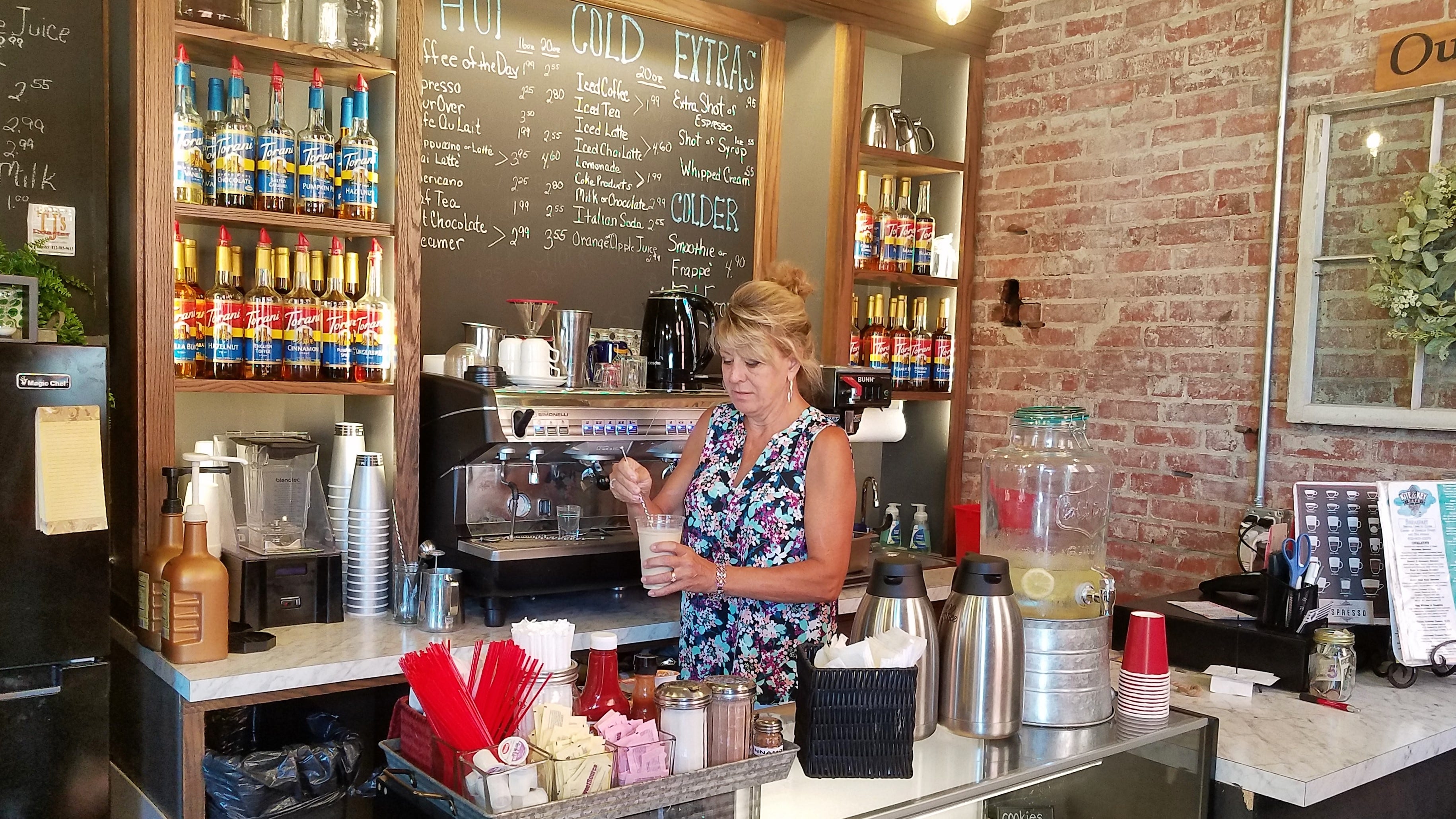 Evansville's Kite and Key Cafe expands with new coffee shop