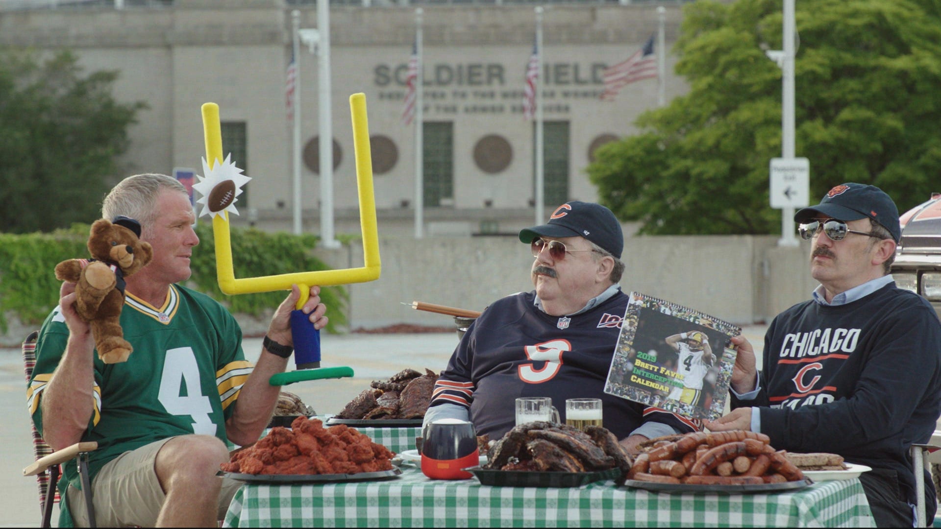 Brett Favre gets in on 'double doink' joke in 'SNF's' funny Packers-Bears spot Brett Favre gets in on 'double doink' joke in 'SNF's' funny Packers-Bears spot