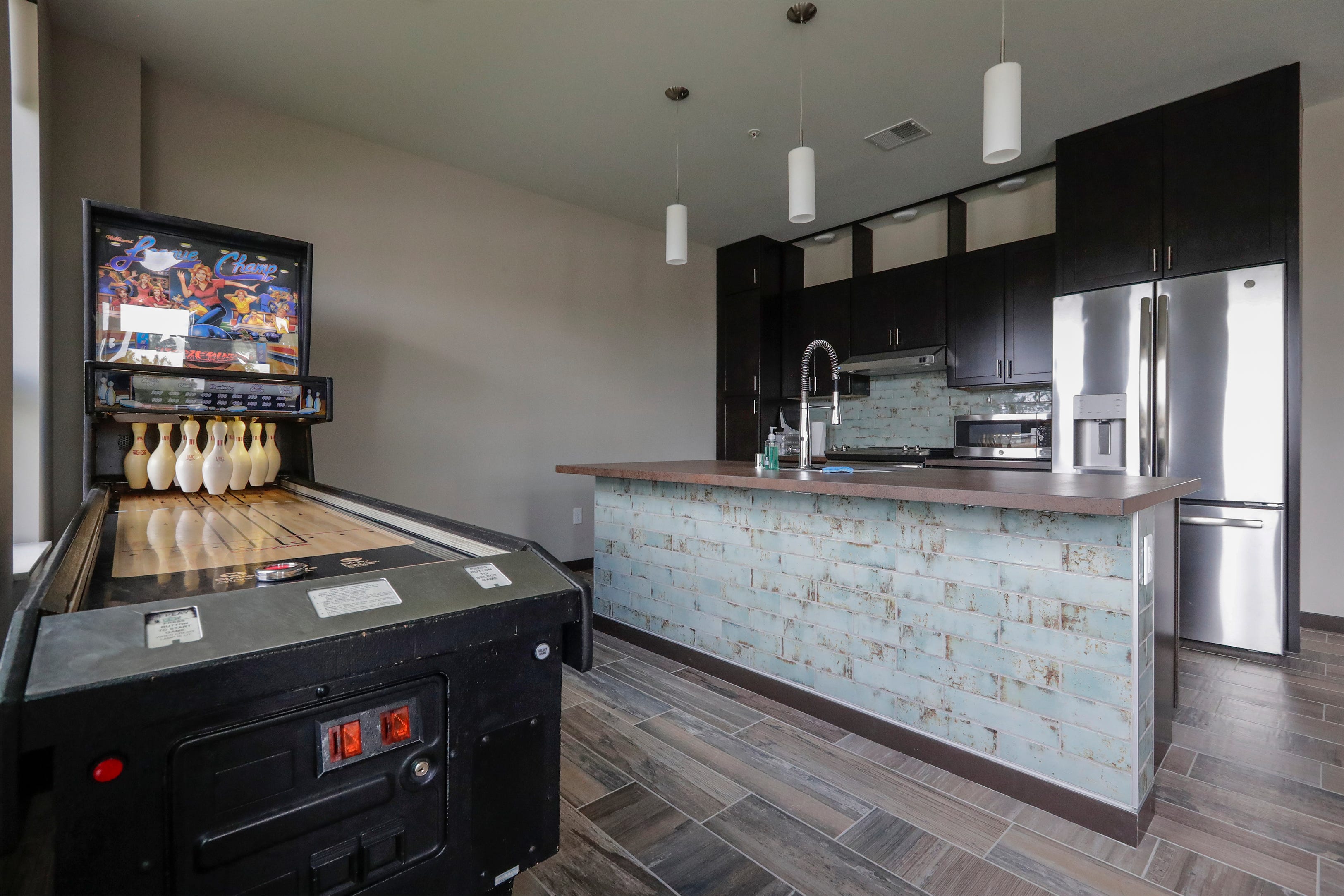 Inside Bohemian Park, a new Ashwaubenon apartment complex