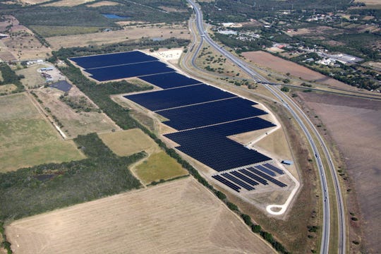 Blue Wing solar array installation, San Antonio, Texas. The facility produces 16 megawatts of electricity and is owned by CPS Energy.