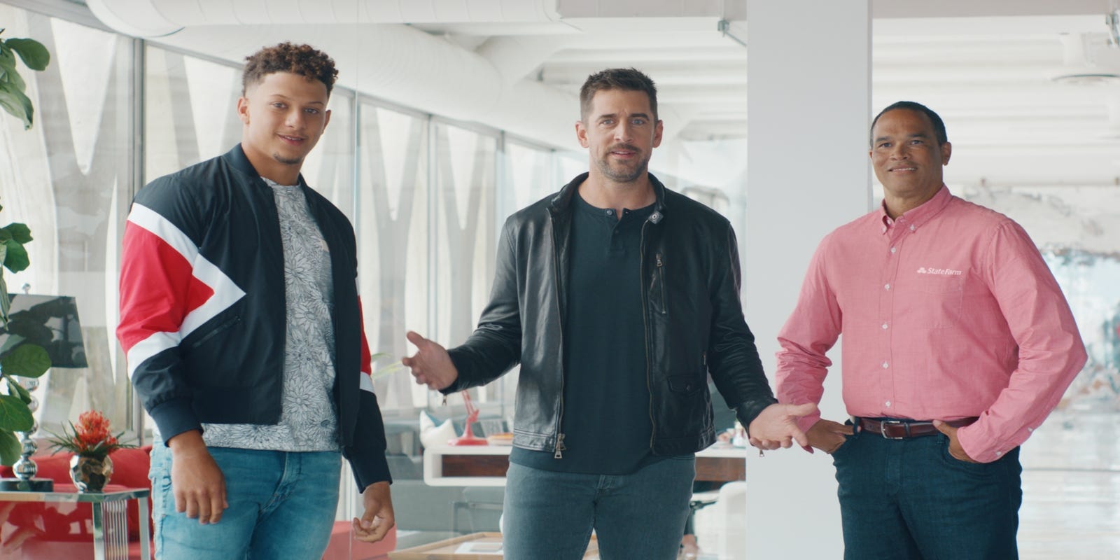 patrick-mahomes-teams-up-with-aaron-rodgers-for-2-new-state-farm-ads