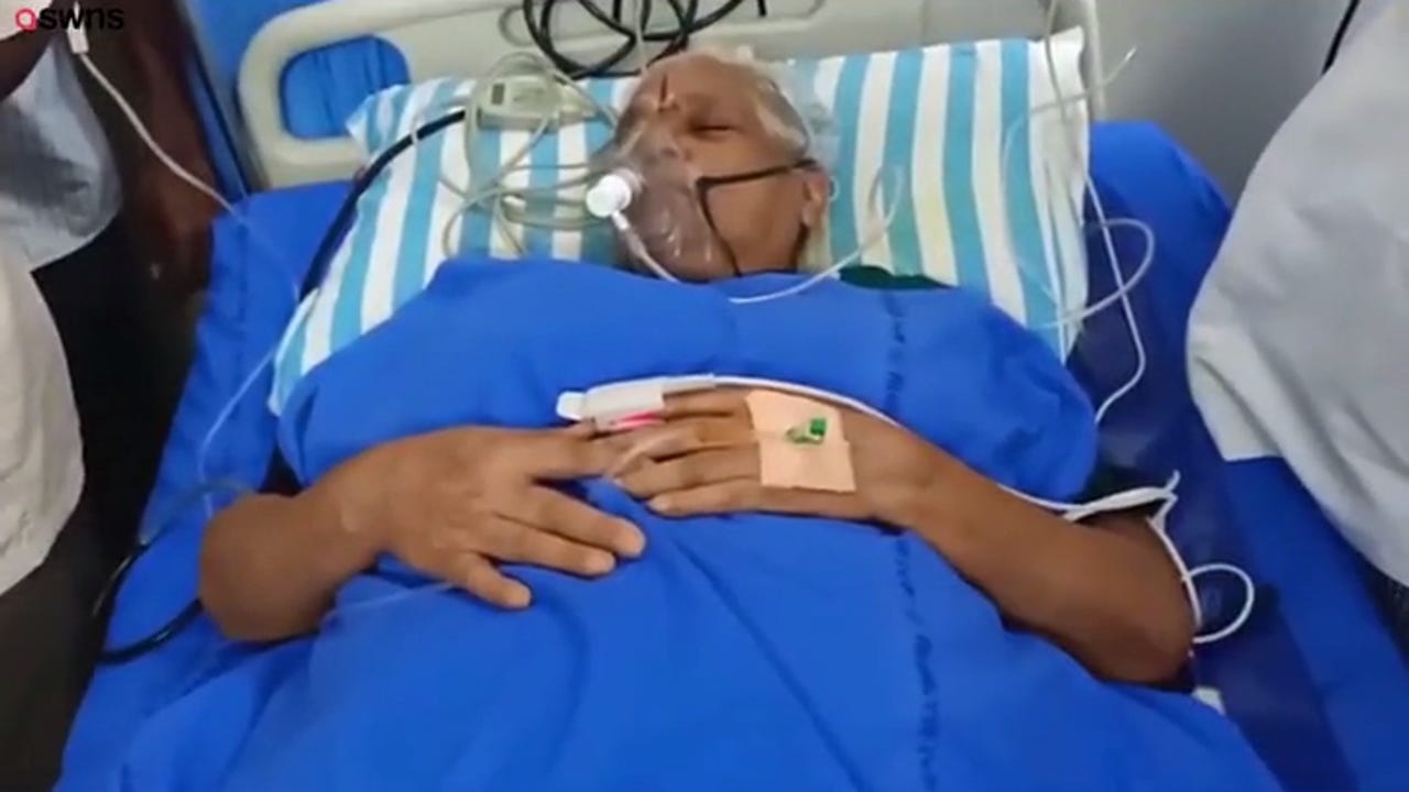 74-year-old reportedly has twins, may be oldest to ever give birth 74-year-old reportedly has twins, may be oldest to ever give birth