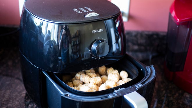Lose the oil but still enjoy fried foods with the Philips air fryer.
