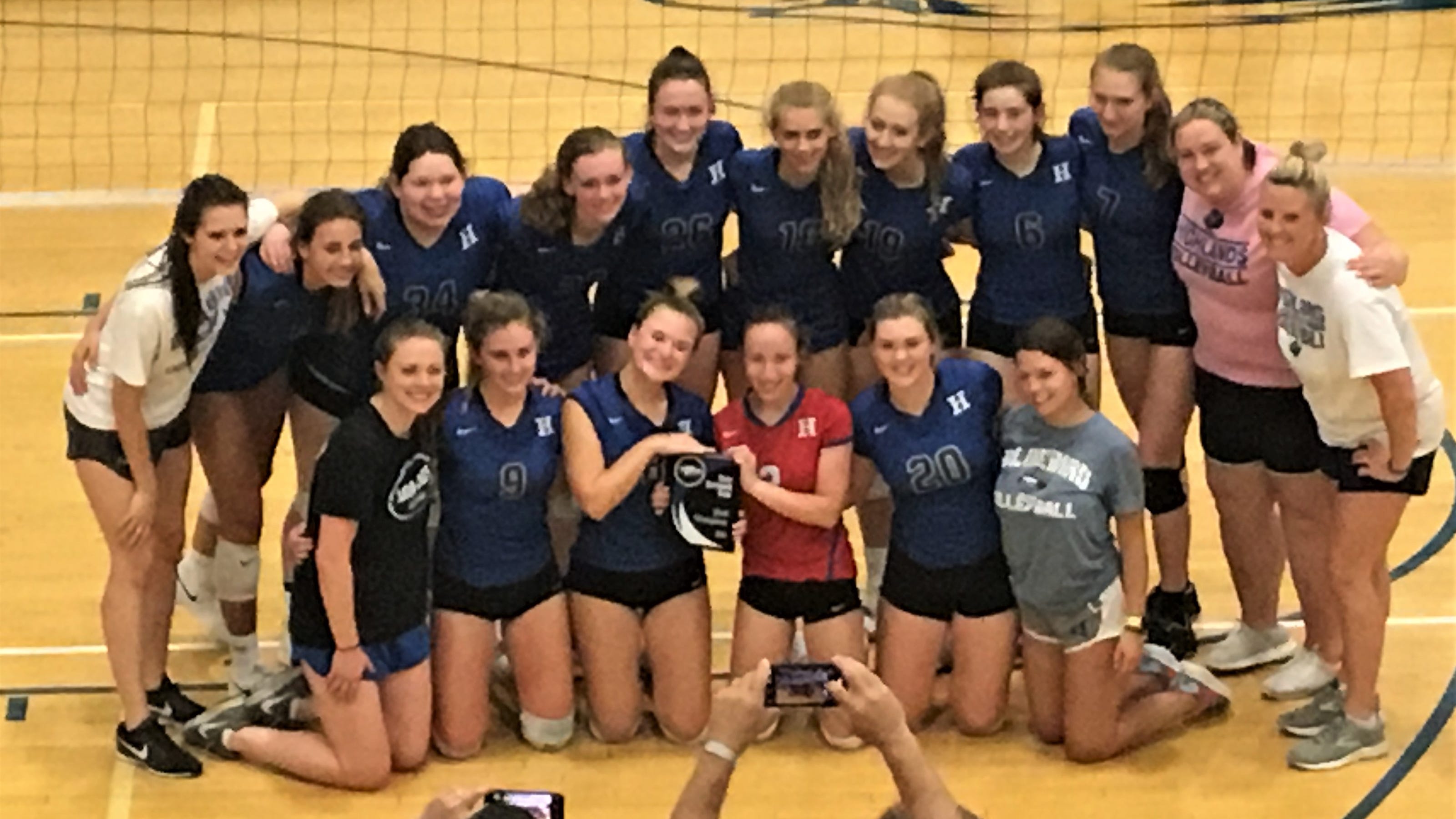 Year Round Volleyball League For Louisville Ky Kentucky Makes History With Its First Ever Di Women S Volleyball National Title Ncaa Com Welcome To Legacy Volleyball Club Normalacaryaas