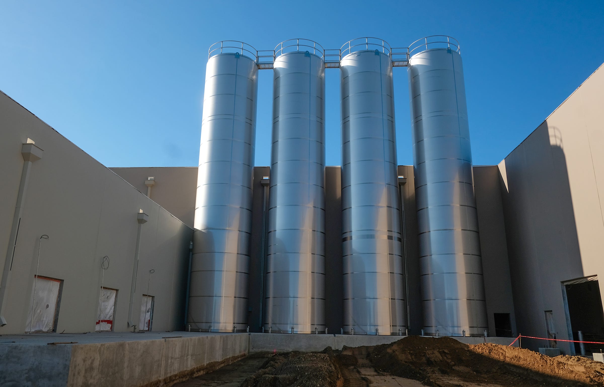 Dairy Operation Looking To Hire 290 People Is Hosting Job Fair Tuesday