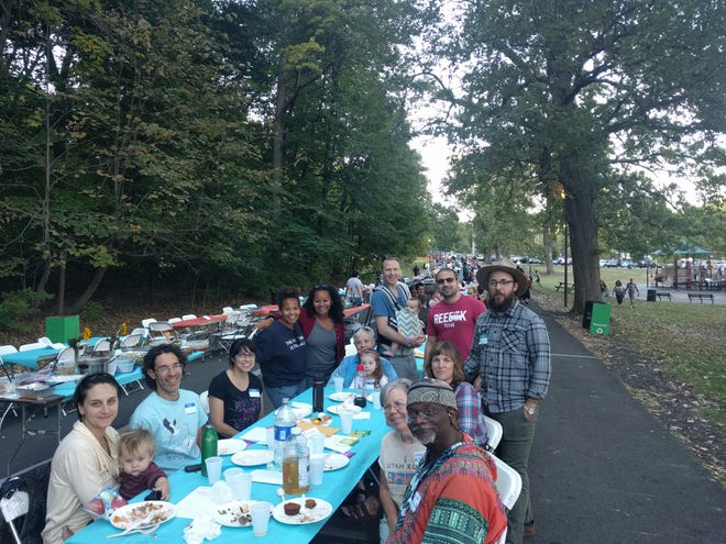 People from all over the area showed up to Big Table last year, a potluck in Iroquois Park that welcomes Louisvillians to share a cultural exchange through food and conversation. The event is returning to Iroquois Park on Sunday, Sept. 15 from 5-7 p.m.
