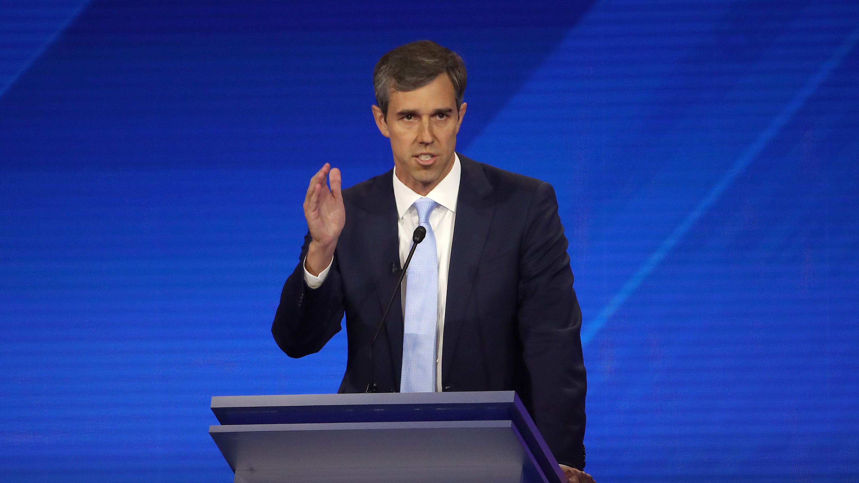 Pete Buttigieg, Beto O'Rourke spar over gun buyback comment