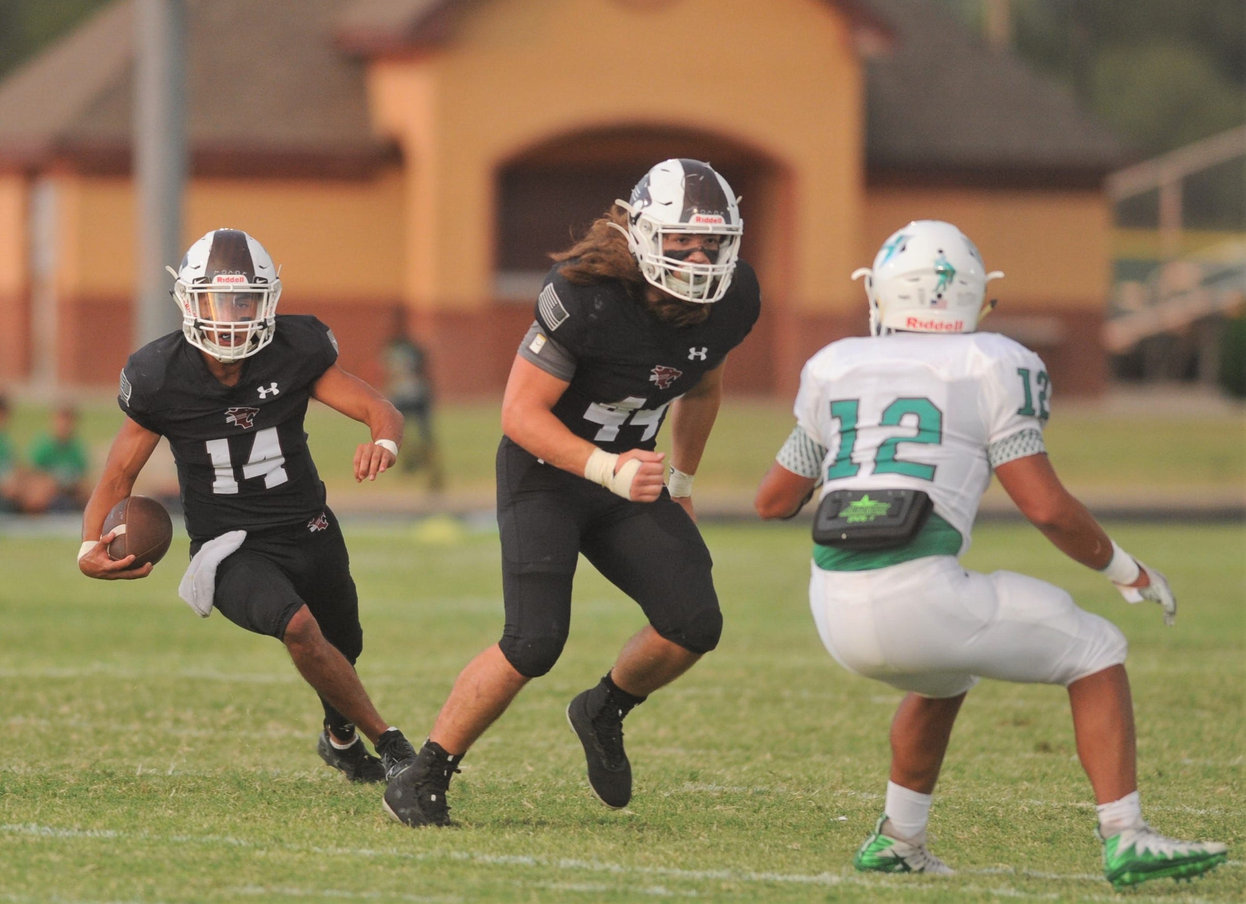 Hawley up three spots in Texas high school football rankings