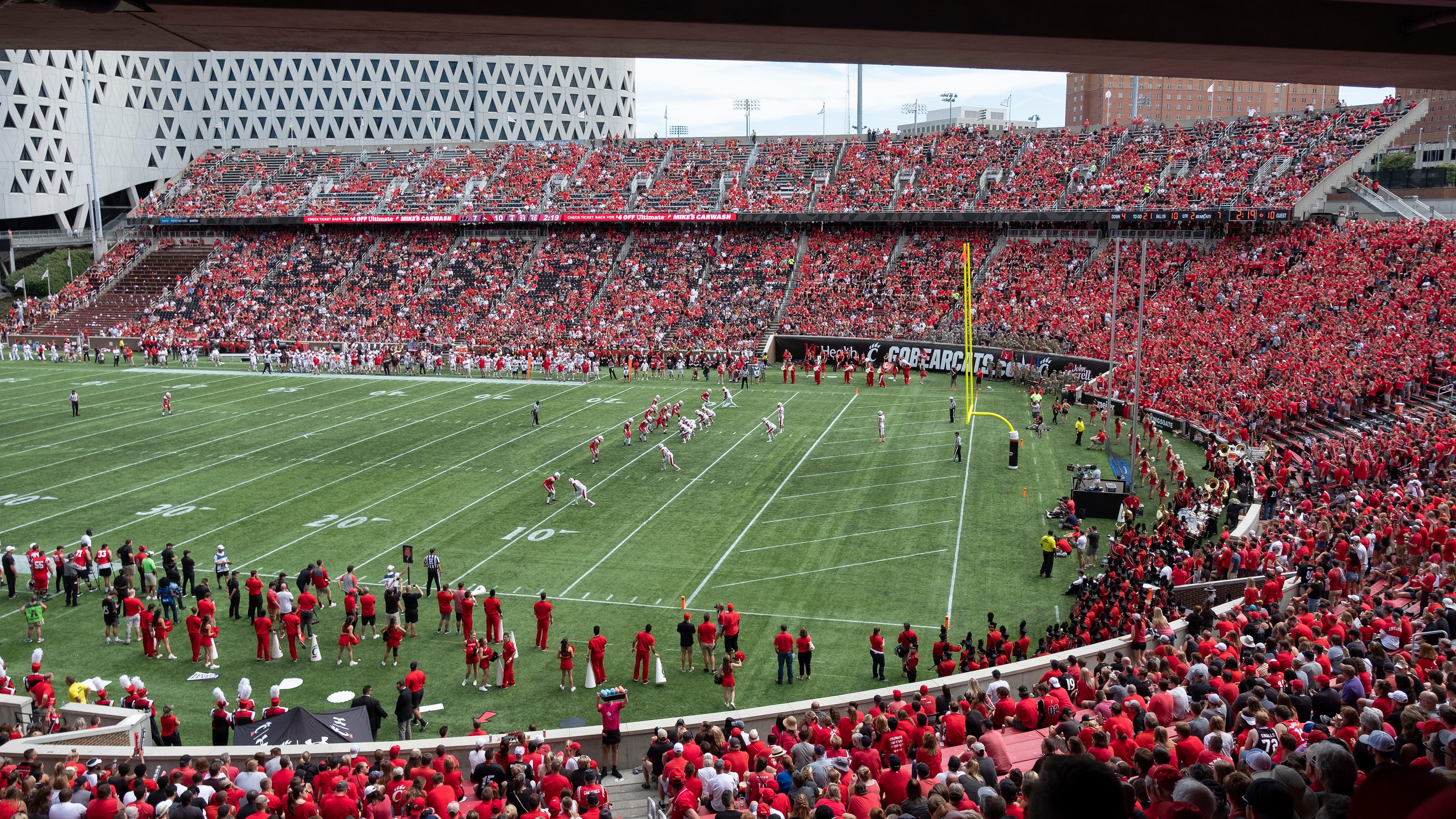 Uc Bearcats Football Season Ticket Sales Remain Steady