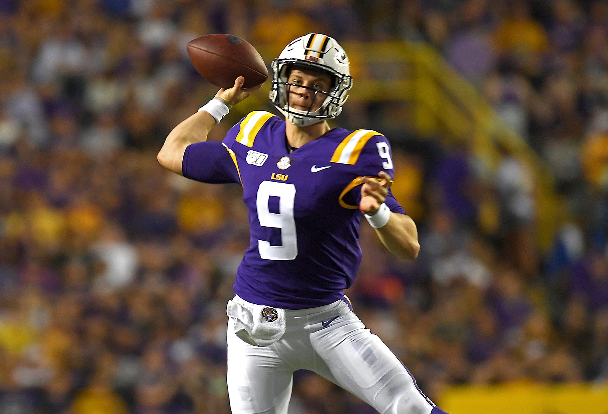 lsu football purple uniforms