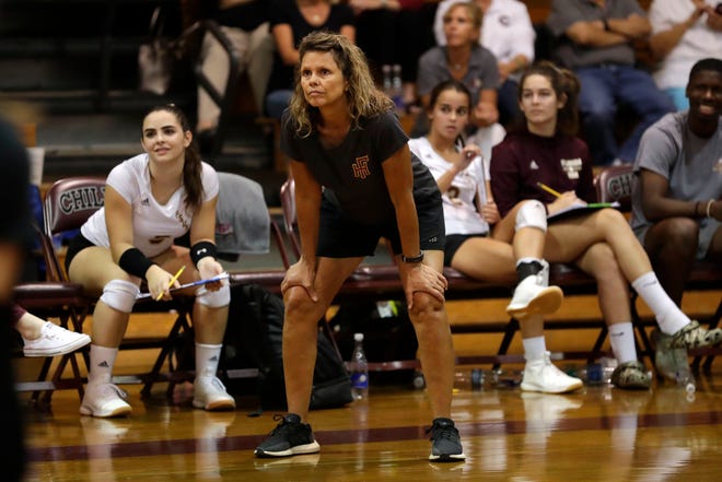 Florida High volleyball coach Shelia Roberts will be a guest on the live video webcast, Coaches Corner on Friday, May 1. Florida High AD Tyrone McGriff is the host of the show.