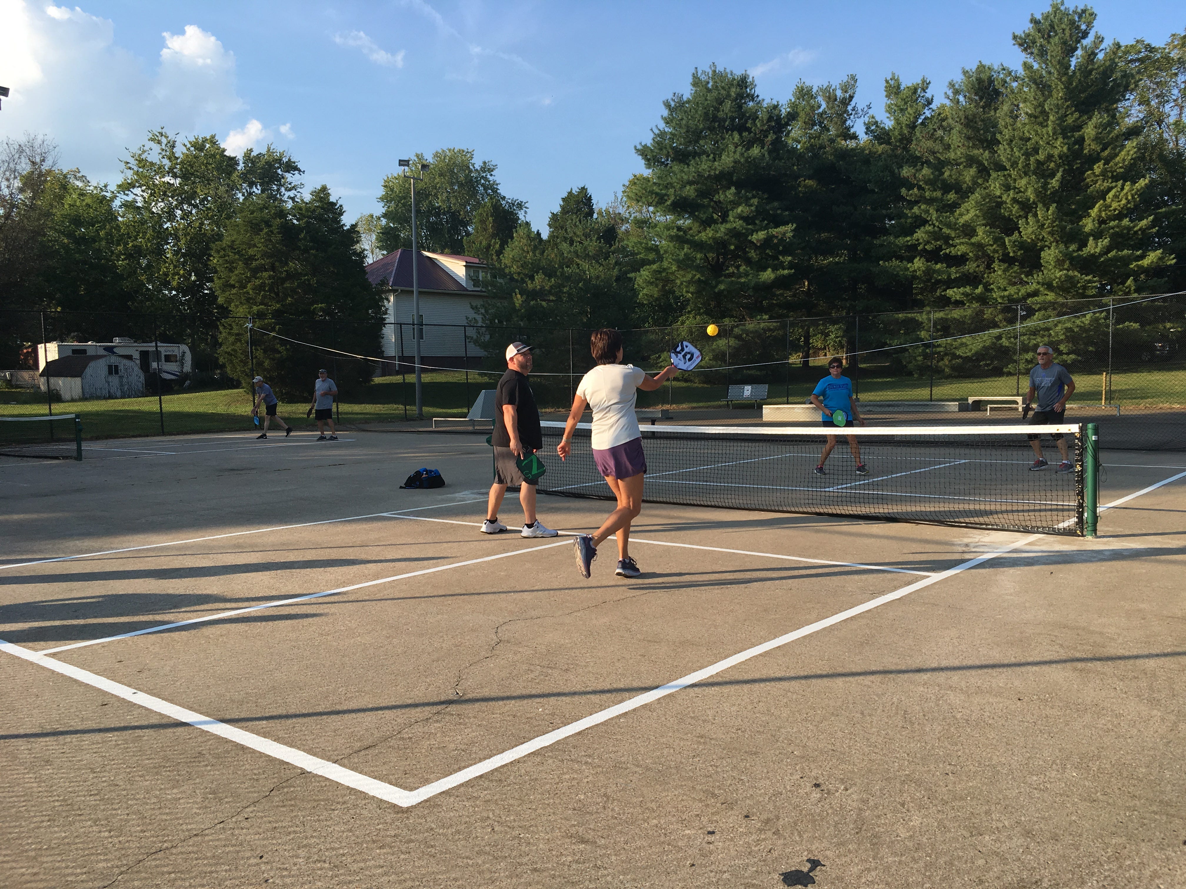Pickleball courts now available at city of Henderson park