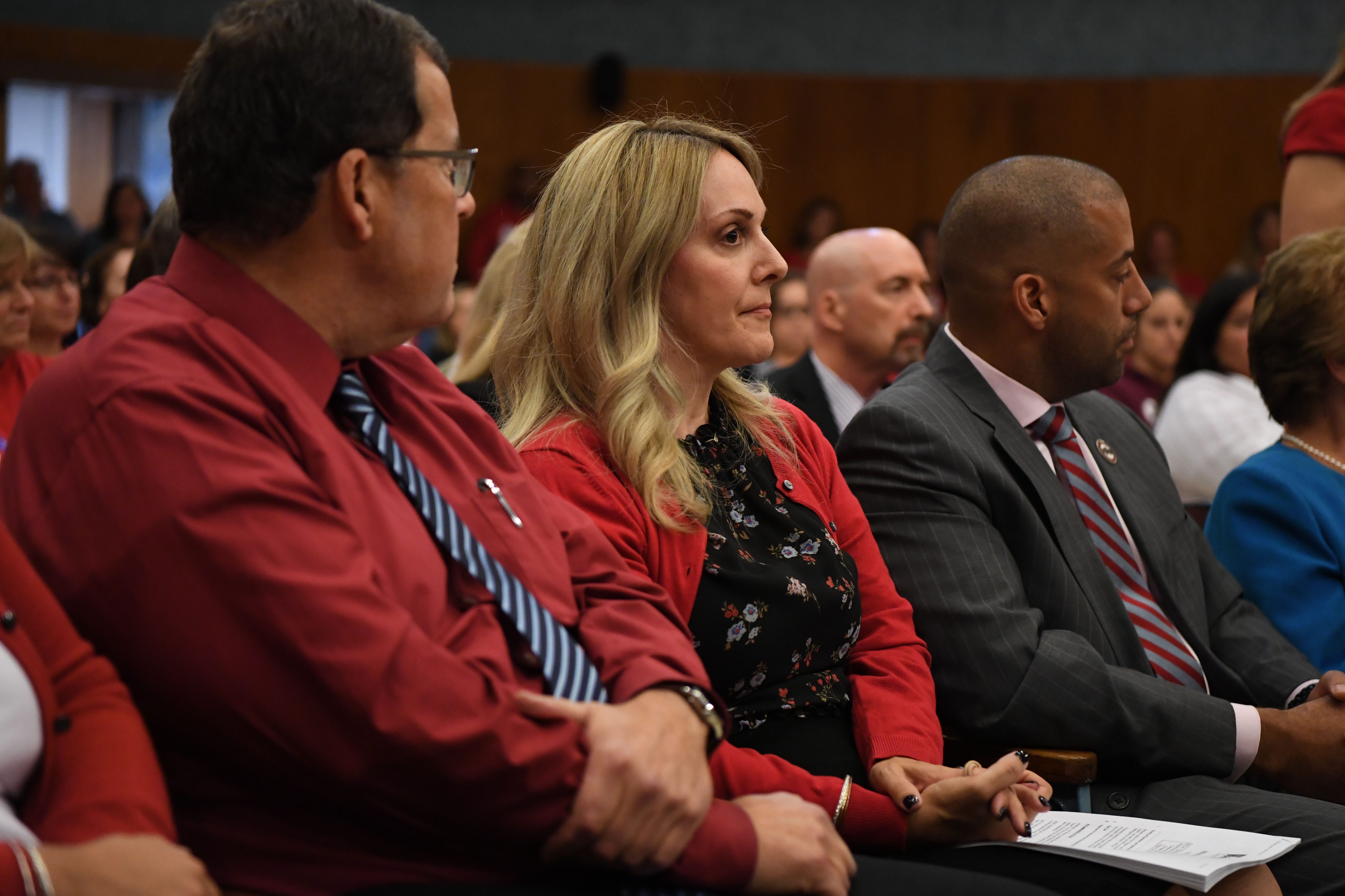 wayne-school-board-open-to-settling-dispute-with-teachers-union-head