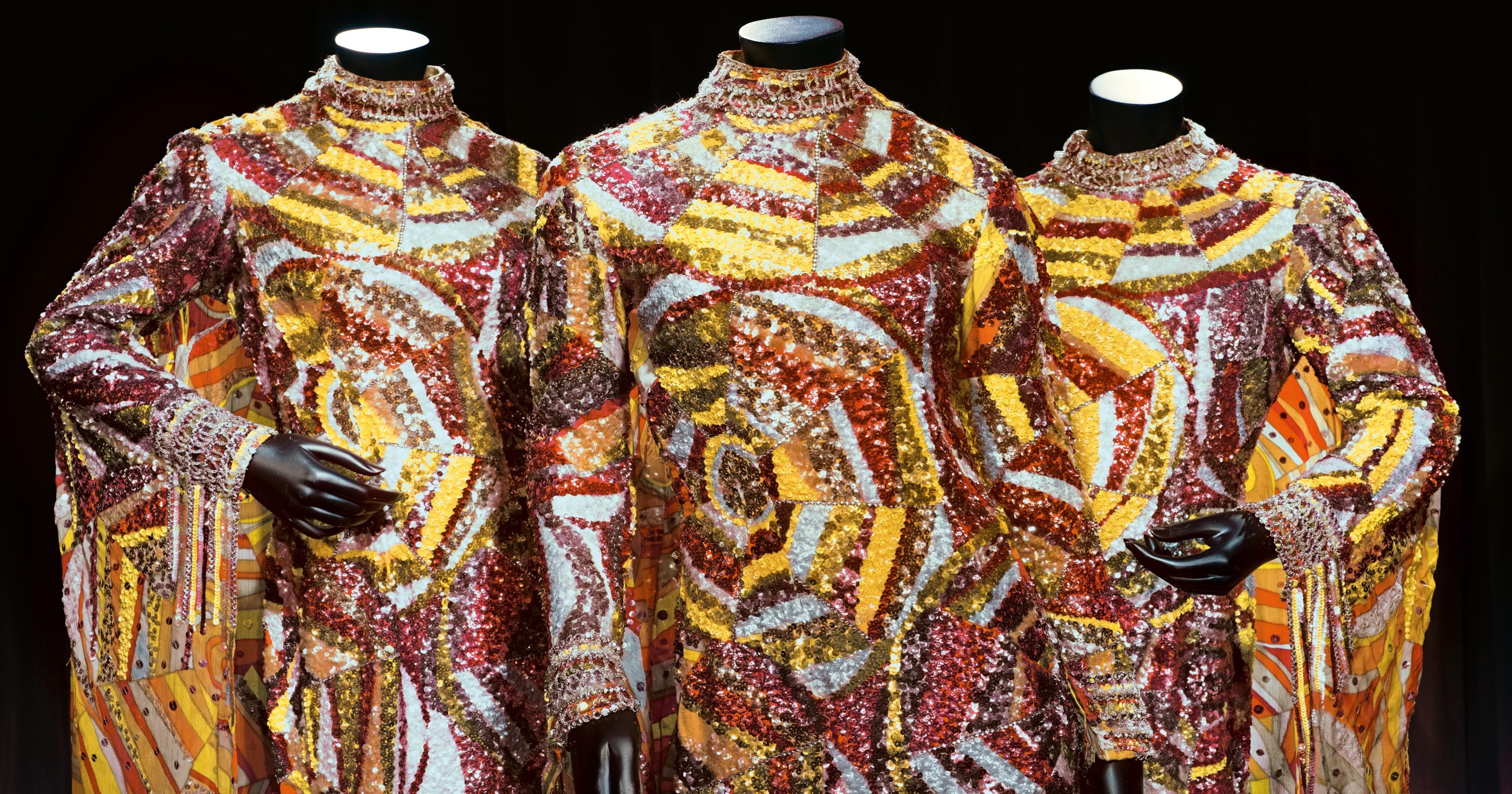 Mary Wilson Talks Fashion In Supreme Glamour