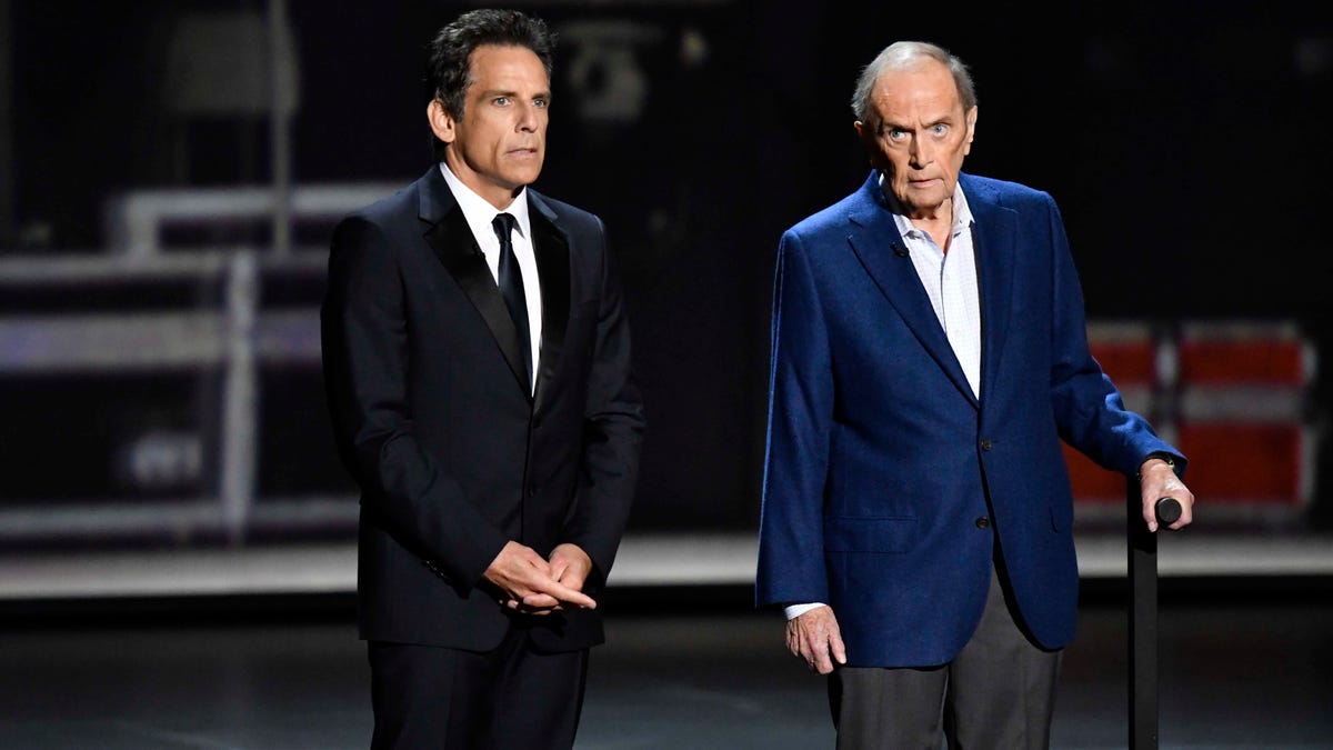 Sep 22, 2019; Los Angeles, CA, USA;  Ben Stiller and Bob Newhart present the award for supporting actor in a comedy series during the 71st Emmy Awards at the Microsoft Theater. Mandatory Credit: Robert Hanashiro-USA TODAY ORIG FILE ID:  20190922_tdc_usa_007.JPG