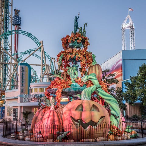 Knott's Berry Farm, which has been celebrating Hal