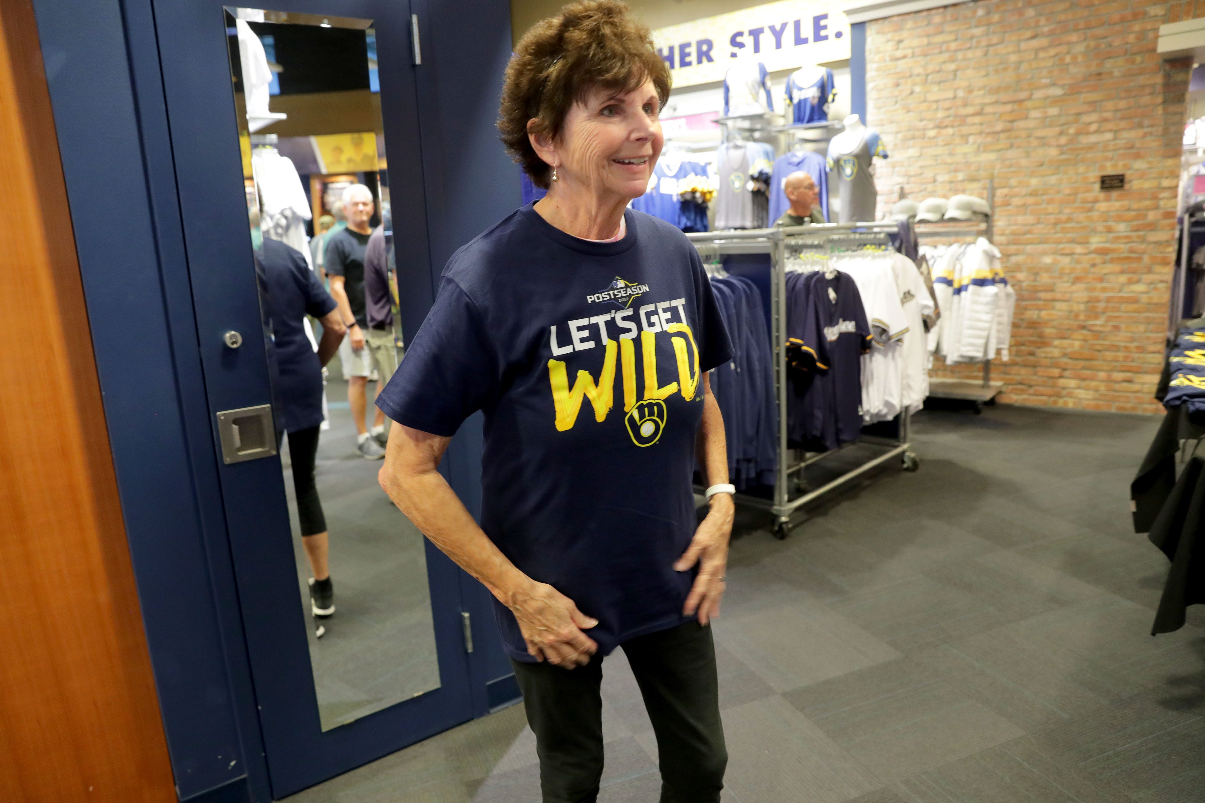 brewers postseason shirt