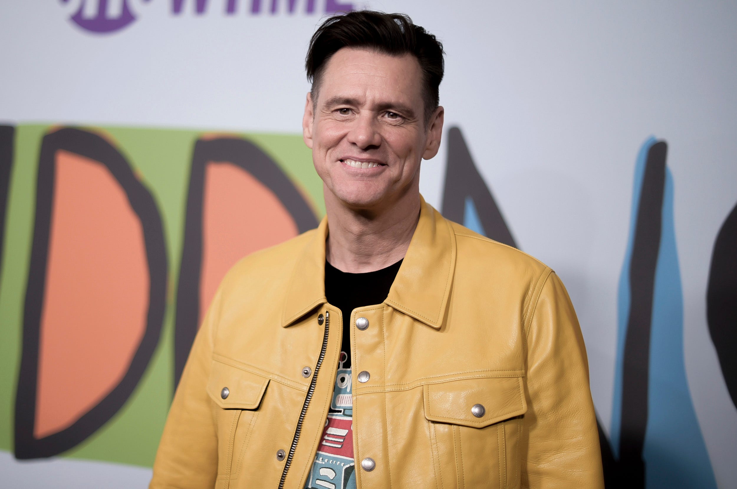 Jim Carrey takes on romance, acting with 'Memoirs and Misinformation'
