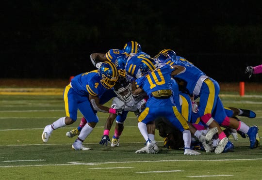 Nj Football North Brunswick Gets Gutsy Win Over Linden For Fifth