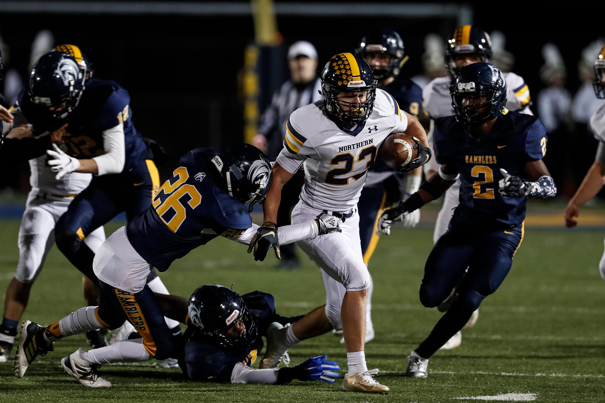 Michigan high school football scores for Week 6