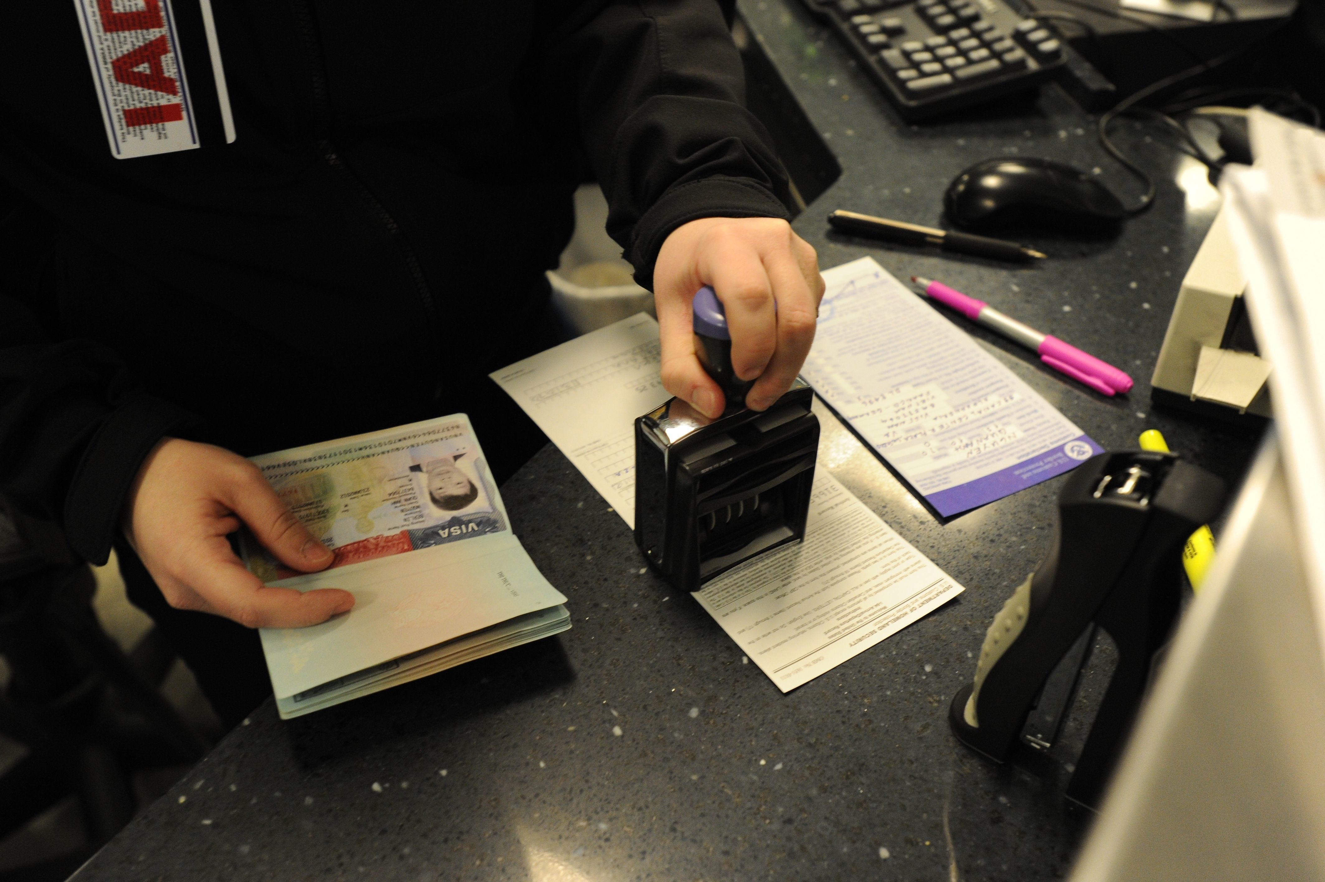 2fff70c0 c588 4e8b a402 19803c790a07 XXX IMG VISA 1 1 2DIIMV1G