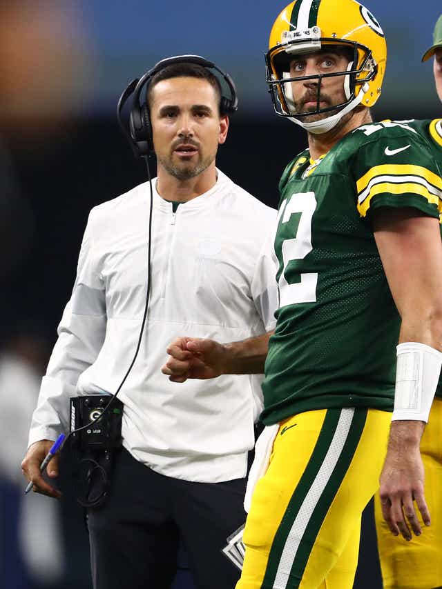 Green Bay Packers Like It Or Not ron Rodgers Must Accept Changes