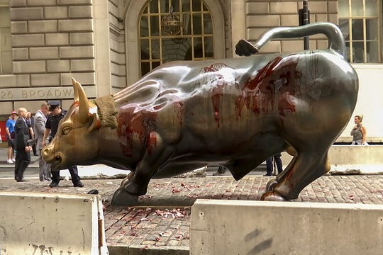 Nyc Finalizing Plans To Move Wall Street Bull Statue