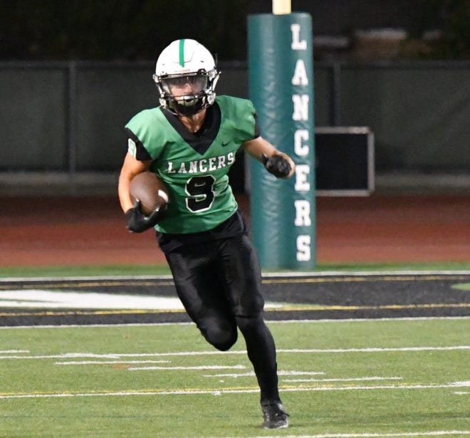 Charlie Farfaras was worried about being labeled a quitter after deciding to give up football after suffering a concussion, but the Thousand Oaks High junior has received nothing but support from teammates and coaches.