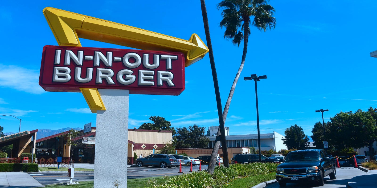 In-N-Out owner explains why fast-food chain prints Bible verses on food packaging