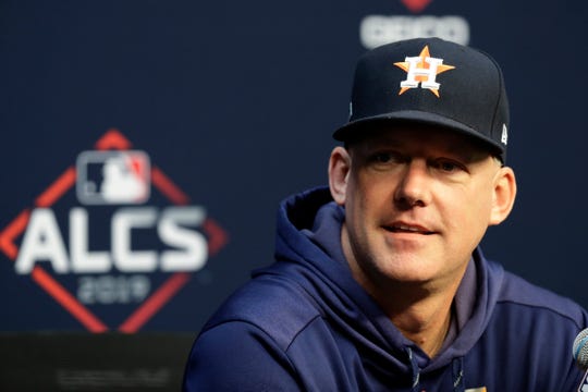 Ny Yankees And Astros Weigh In On Pitch Tipping Sign