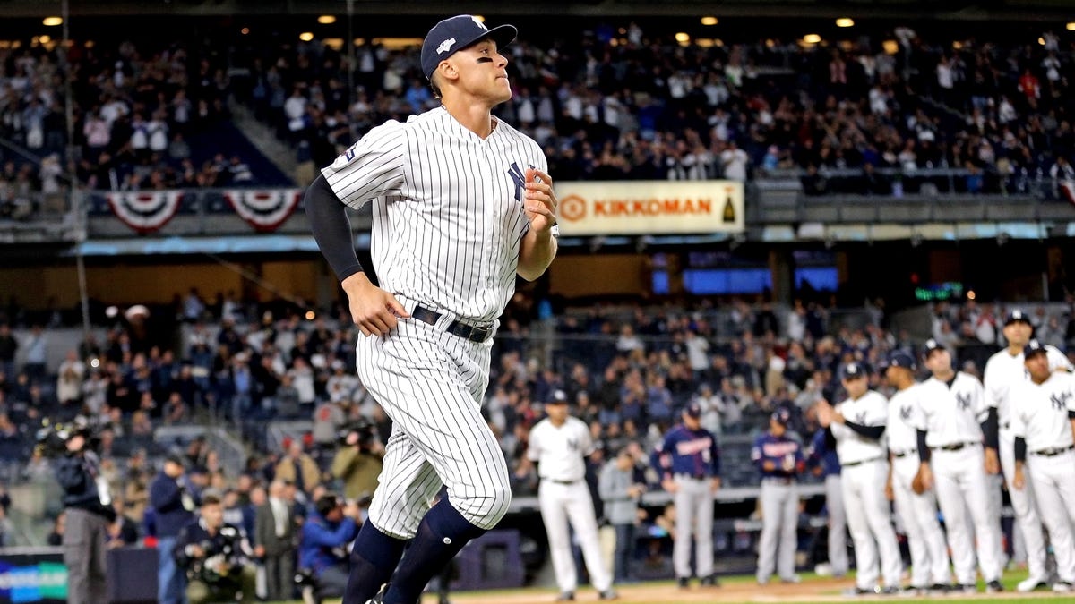 Aaron Judge looks to lead the Yankees to the World Series.