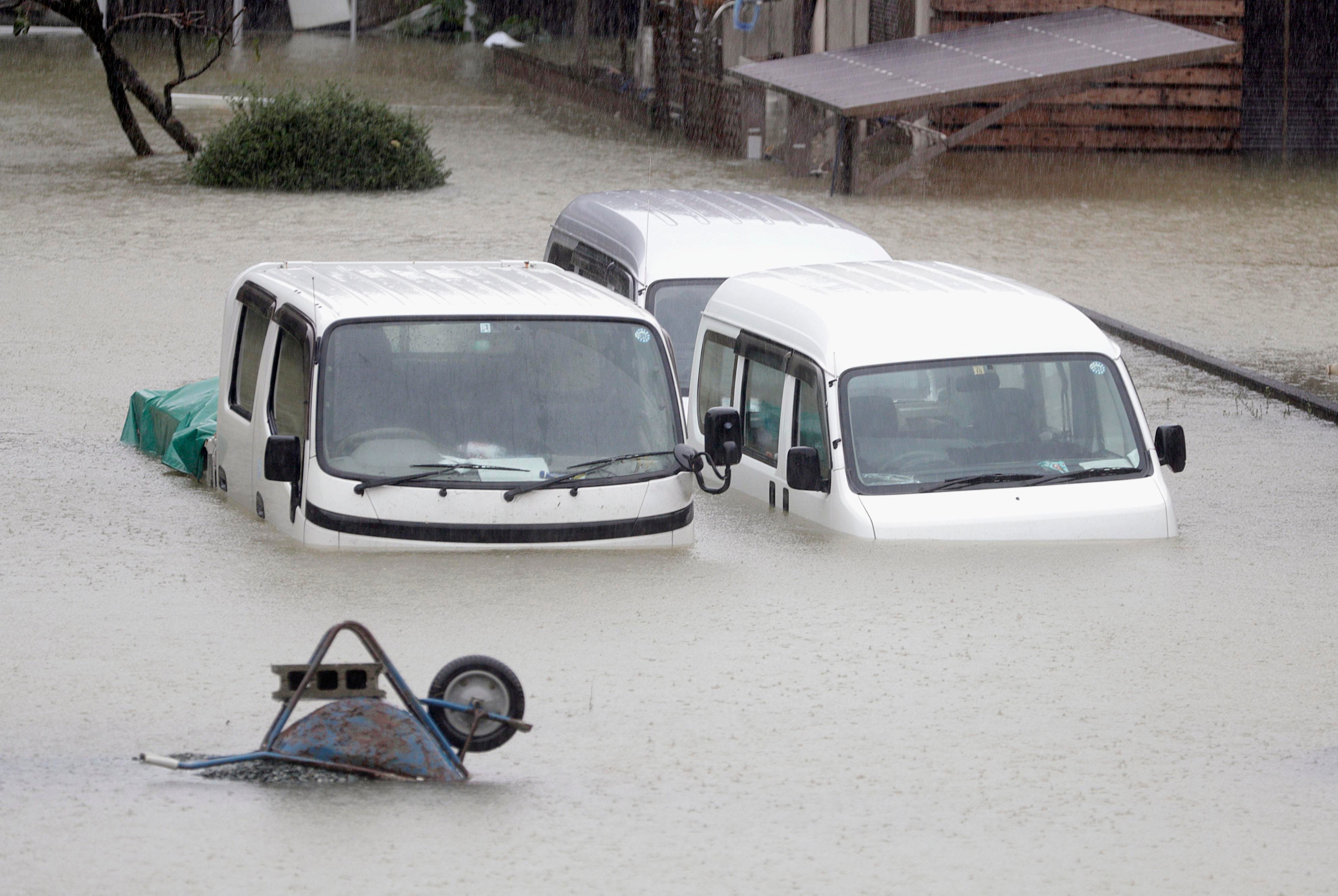 Japan: Typhoon Hagibis causes rains 