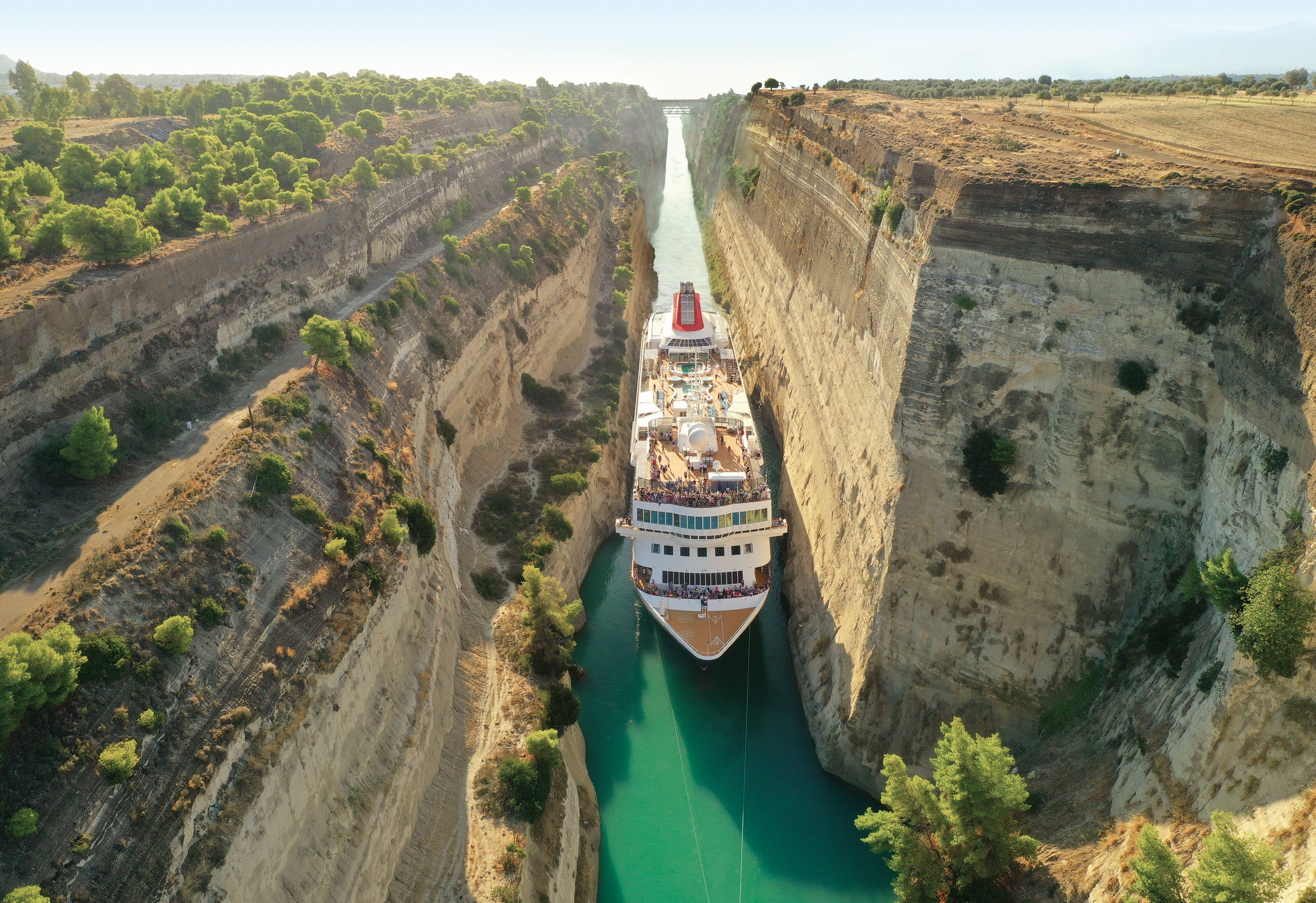 Cruise Ship Passes Through Greek Canal With 5 Feet Of Breathing Room