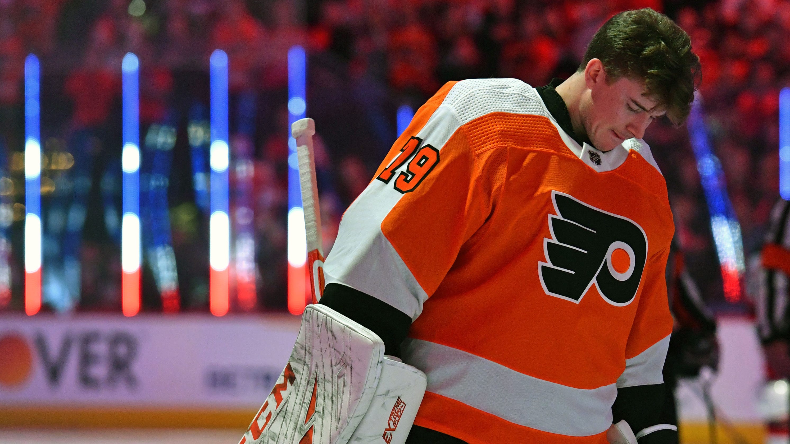 Carter Hart heads home to Edmonton, where 5ball juggling prepared him