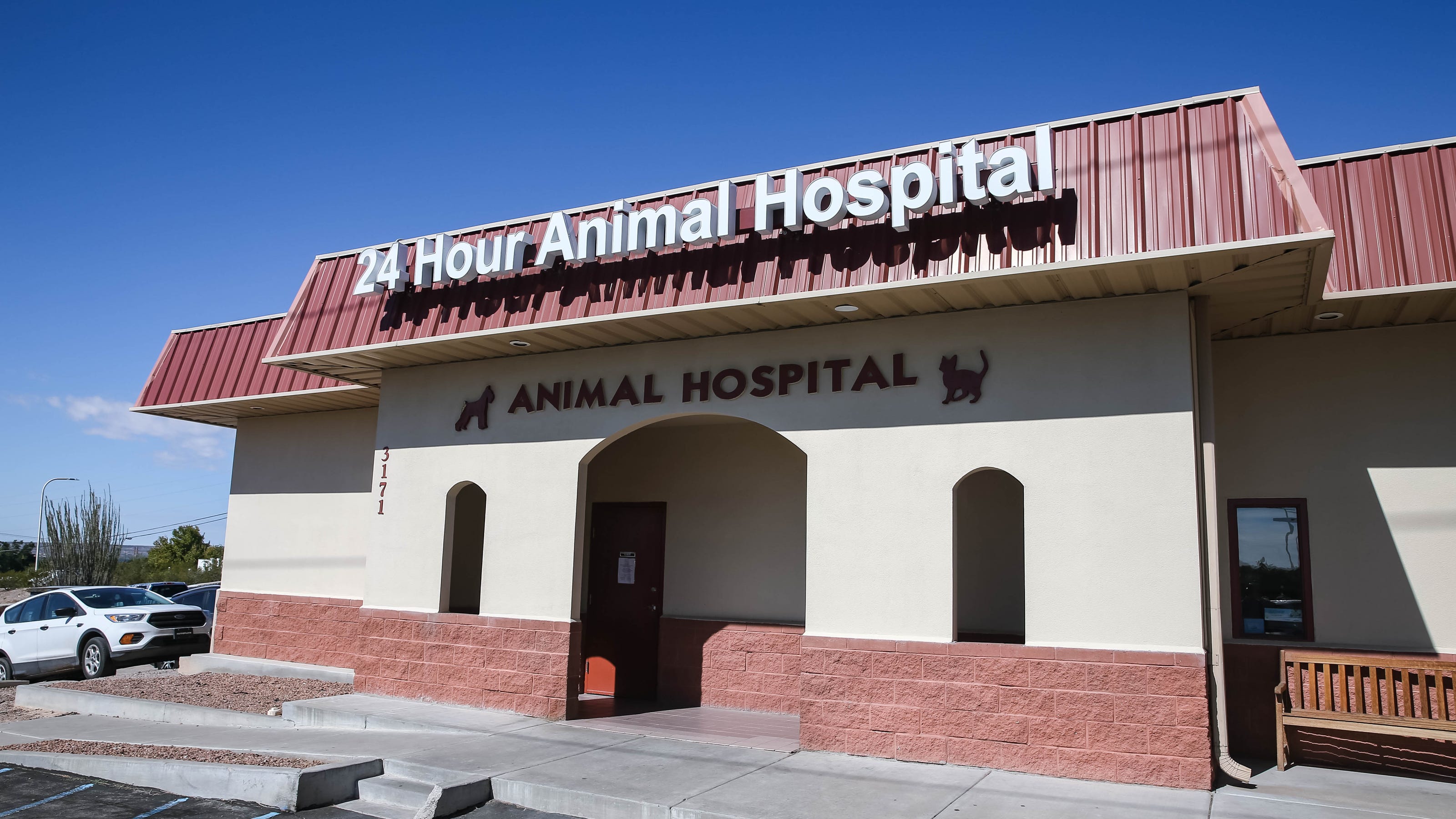Las Cruces vets struggle to offer 24-hour emergency pet care