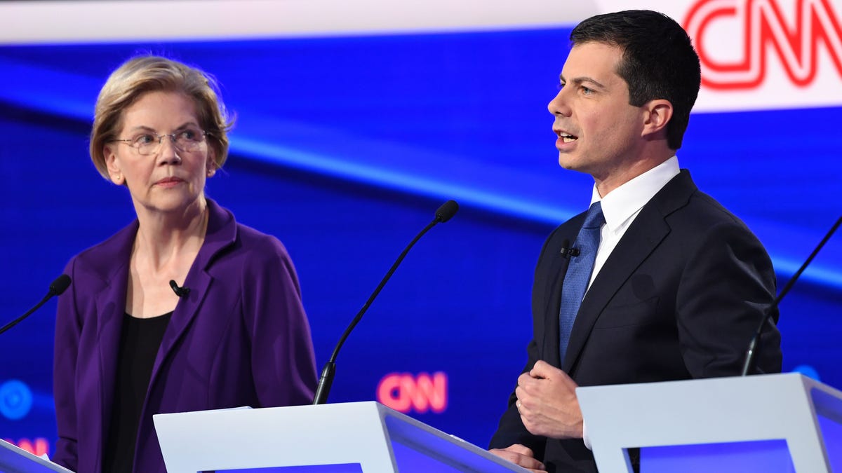 Elizabeth Warren and Pete Buttigieg at the Democratic debate in Westerville, Ohio, on Oct. 15, 2019.