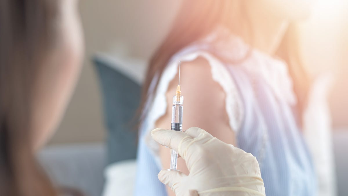 Flu, bronchitis, cold. What’s making you sick Flu, bronchitis, cold. What’s making you sick