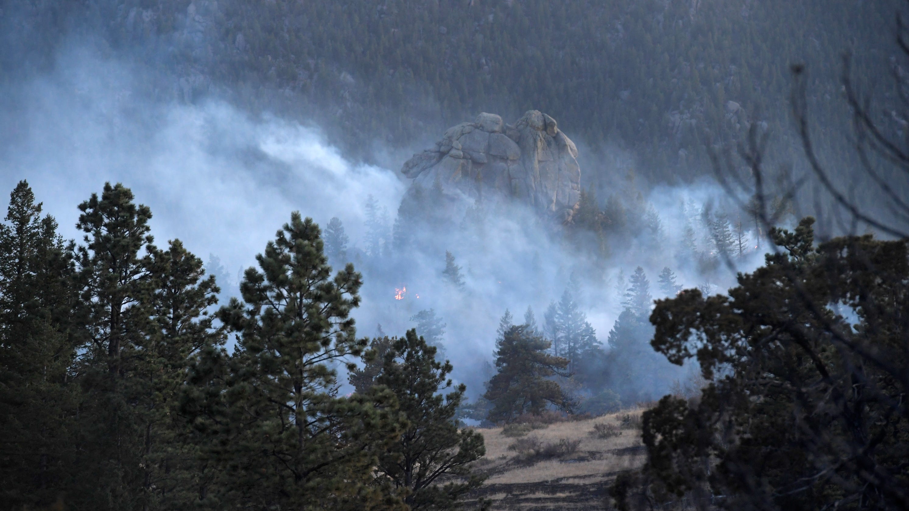 Elk Fire Updates on wildfire burning in Larimer County Thursday