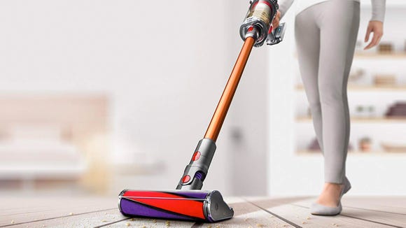 The Best Cordless Vacuums Of 2020 Dyson Lg Tineco And More