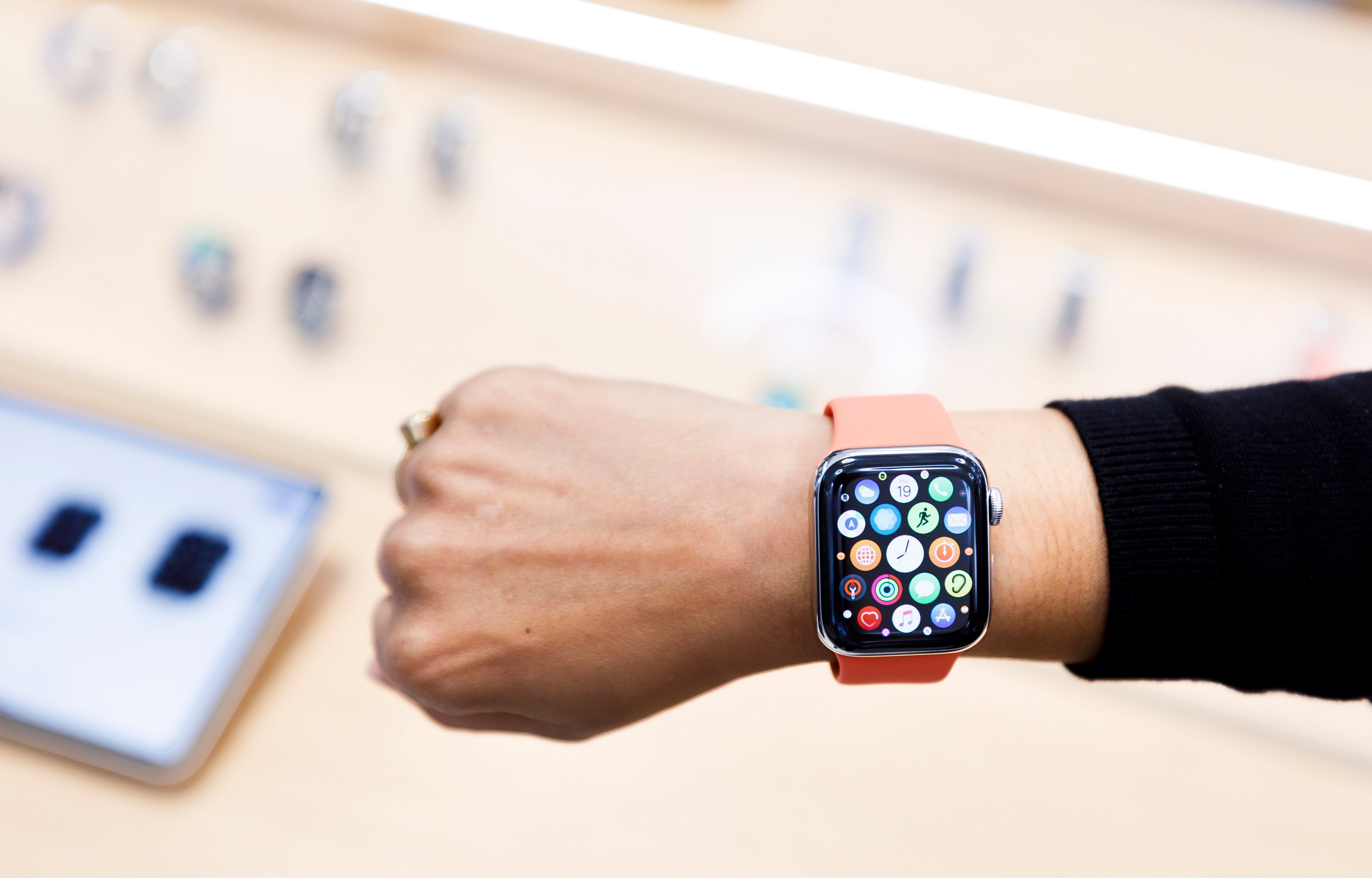 apple watch deals 2019