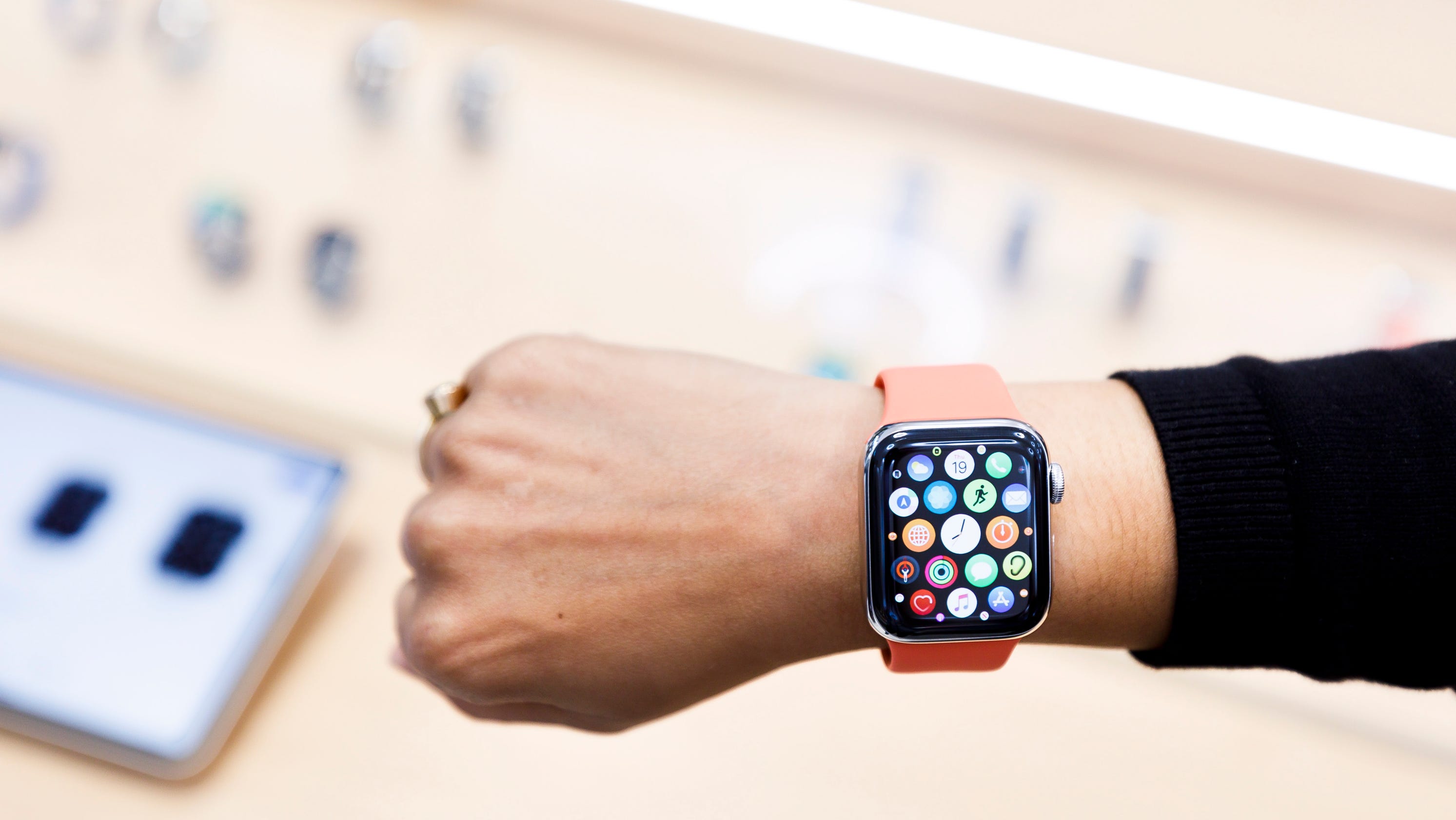 Cyber Monday 2019 The best Apple Watch deals you can get this weekend