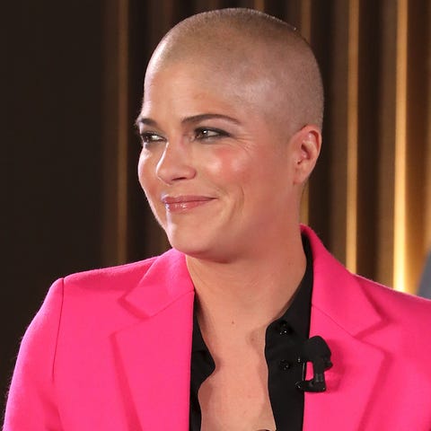 Actress Selma Blair says she probably had MS for "