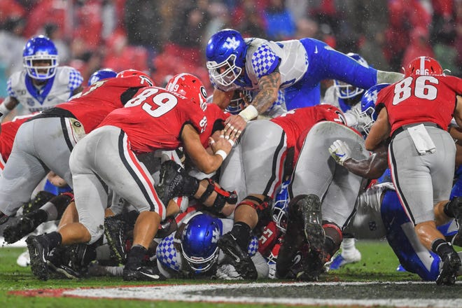 Kentucky Football Defense Not Enough In Loss At Georgia