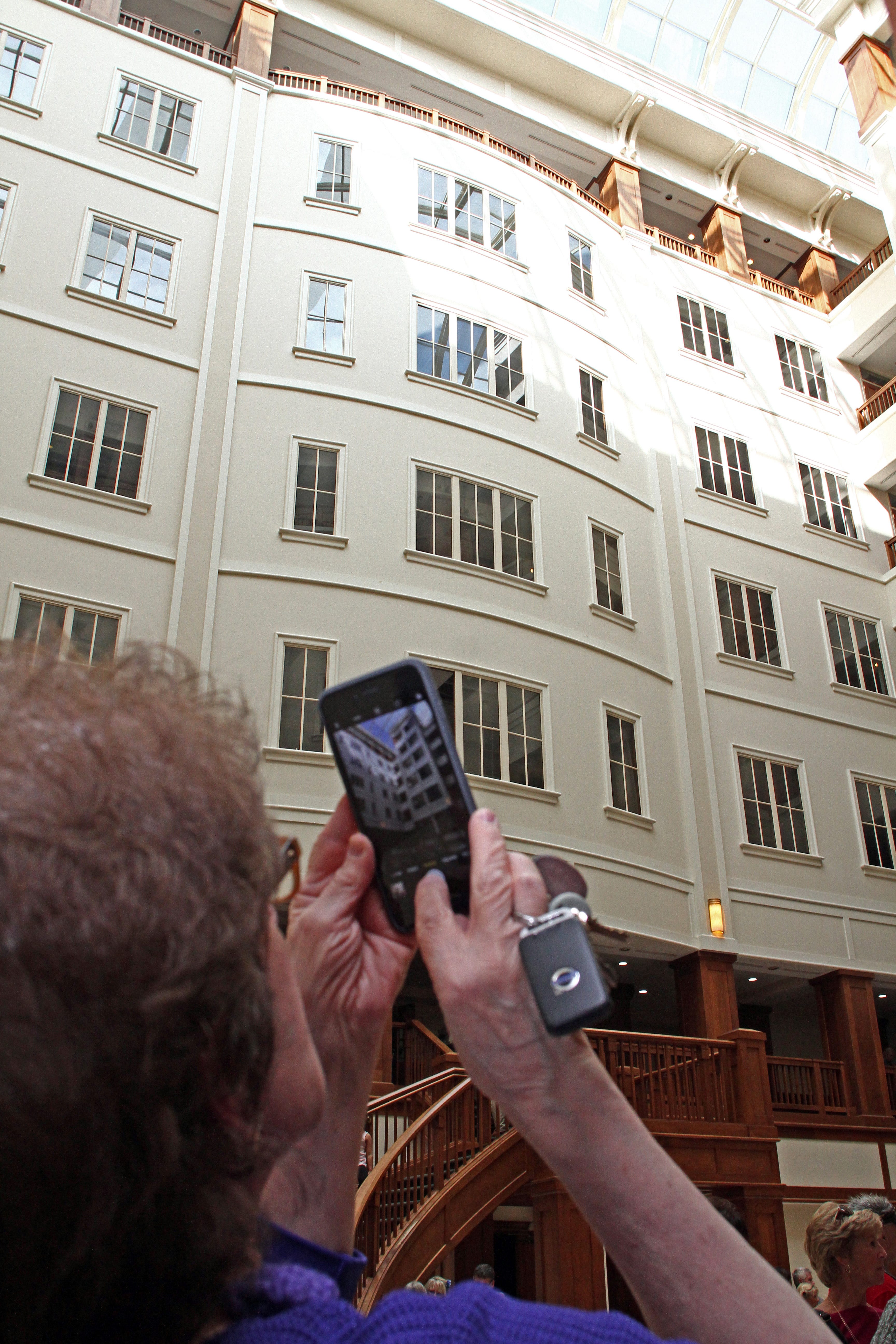 Basket building won't hotel, back on market for 6.5 million