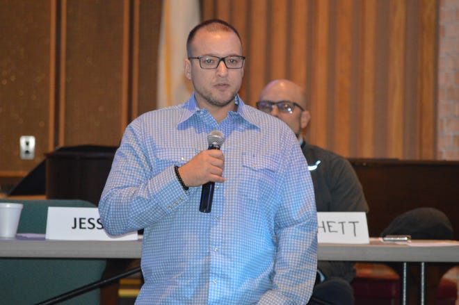Jesse Andrews shares his addiction recovery experiences Saturday, Oct. 19, 2019, at the Milford United Methodist Church.
