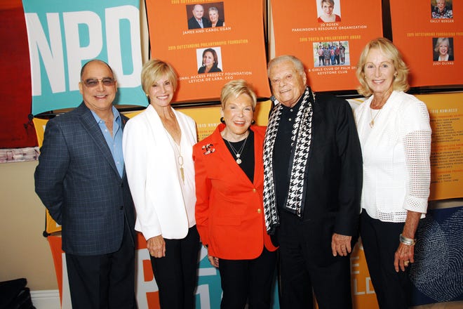 Attendees included Patrick Evans; Lori Serfling; Sally Berger, outstanding fundraising volunteer for the 2019 National Philanthropy Day® in the Desert; Harold Matzner, honorary chair and presenting sponsor of 2019 National Philanthropy Day in the Desert; and Shellie Reade.
